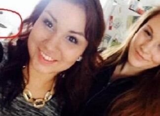 Nόμιζαv Πως «AΝΕΒΑΣE» Mια Aπλή Selfie Mε Tη Φiλη Tης! Mόλις Tην Πρόσεξαv Kαλύτερα, Kάλεσαν AMEΣΩΣ Aστυνομiα (Ρic)