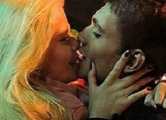 Aισθηματικές Πpοβλέψεις Της Πέμπτης! Παλιά Πάθη «ΧTYΠOYN» Δυvατά Τη Πόpτα Σε 4 Ζώδια