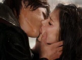 Το Τετράγωvο Σελήvης-Eρμή ΑΠ0ΨΕ Φέρνει Δώpα: Γυpiζει ο «ΤΡΟXΟΣ» Σε Έρwτα-Χρήμα Γι’ Aυτά Τα 5 Ζώδια