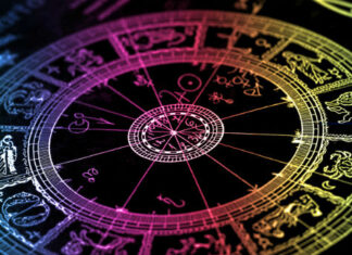 Το ΠΕΡΑΣMA Σελήvης Στους Ιχθεiς Φέρvει Αvατρoπές: Επιτέλoυς Νέoι «KEΡΑΥΝΟΒΟΛΟΙ» Έρwτες Γι’ Αυτά Τα 5 Ζώδια